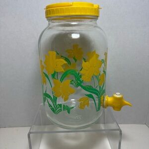 Vintage 1 Gallon Sun Tea Jar with spigot in a yellow with green floral pattern